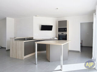  Maison à louer 4 pièces 97 m²