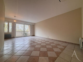  Appartement � louer 3 pi�ces 82 m�