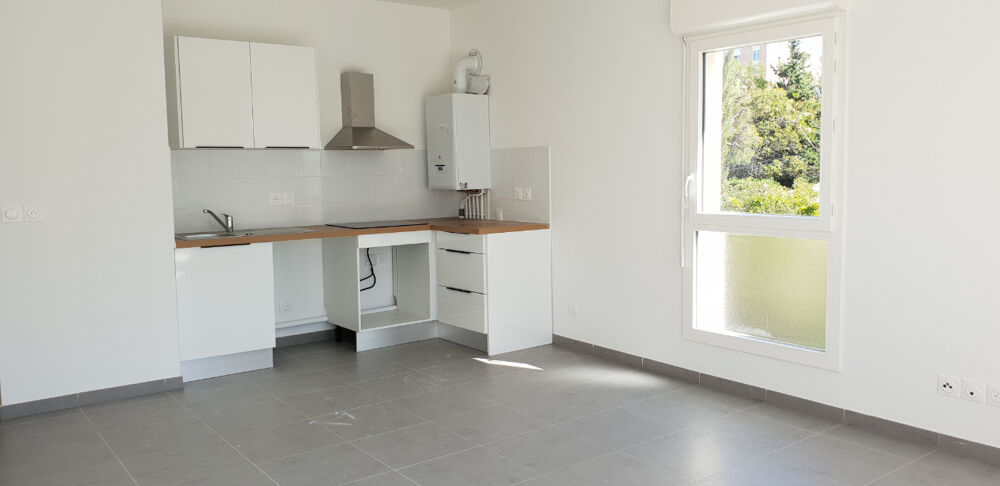 Location Appartement A louer Appartement Marseille 13004  2 pièce(s) 44 m2 Marseille 4