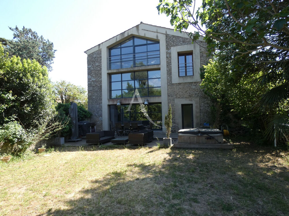 Maison 10 pièces 276 m² · à Nevian · 276 m² · 649 990 €