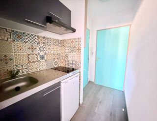  Appartement à louer 1 pièce 25 m²