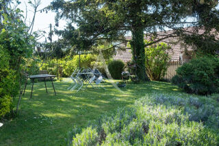  Maison � vendre 12 pi�ces 334 m�