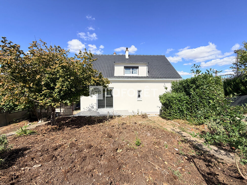 Maison 5 pièces 115 m² · à Lucé · 115 m² · 269 900 €