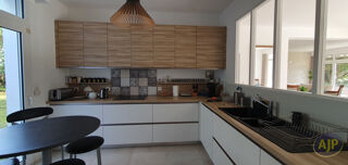  Maison � vendre 10 pi�ces 260 m�