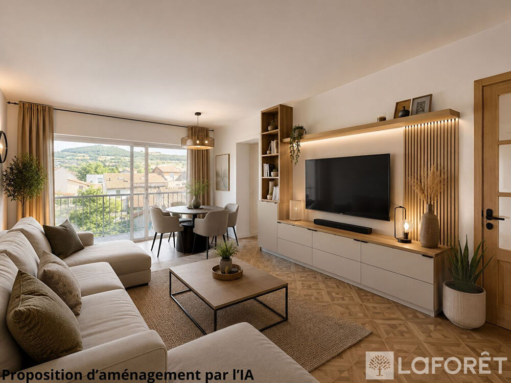 Grand T4 de 101 m² avec garage, balcon et vue dégagée