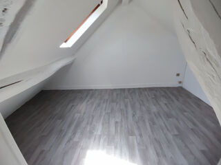  Appartement à louer 2 pièces 26 m²