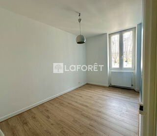  Maison à louer 3 pièces 71 m²