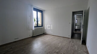 Appartement à louer 3 pièces 67 m²