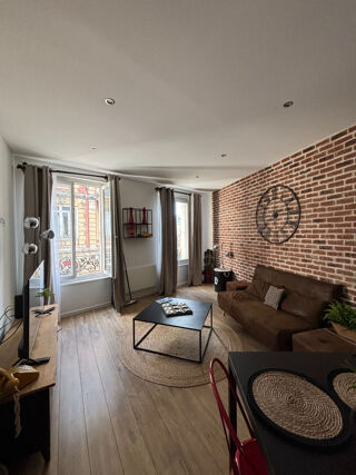  Appartement à louer 2 pièces 40 m²