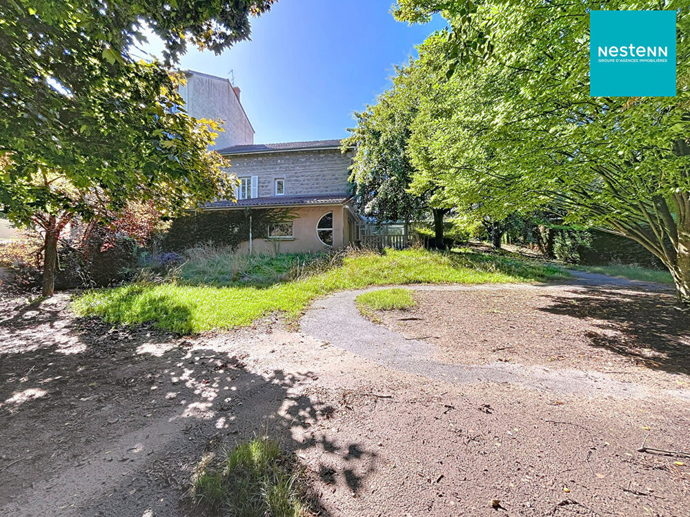 Maison 12 pièces 200 m² · à Montbrison · 200 m² · 253 000 €