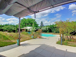  Maison  vendre 8 pices 130 m