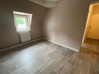  Appartement à louer 3 pièces 61 m²