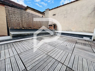  Appartement à louer 1 pièce 28 m²