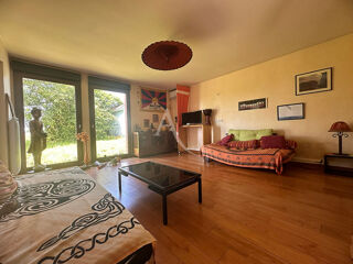  Maison � vendre 10 pi�ces 261 m�