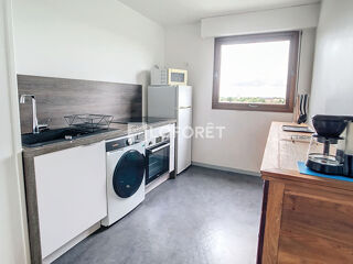  Appartement à louer 1 pièce 38 m²