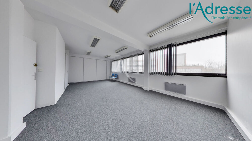   Bureaux Noisy Le Grand 200.38 m2 Noisy le grand