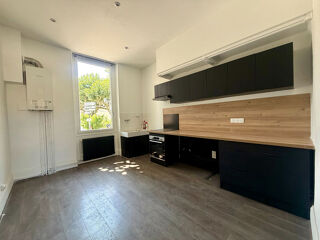  Appartement à louer 3 pièces 59 m²