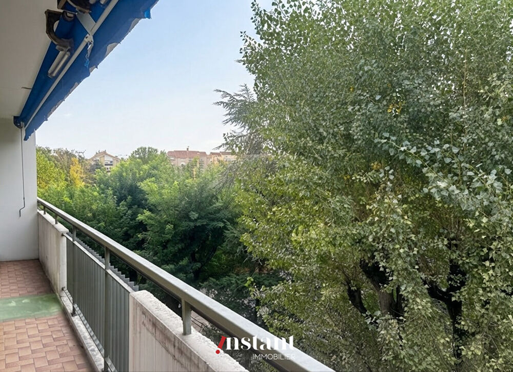 Location Appartement Chambre en colocation dans T5 BRON CENTRE Bron