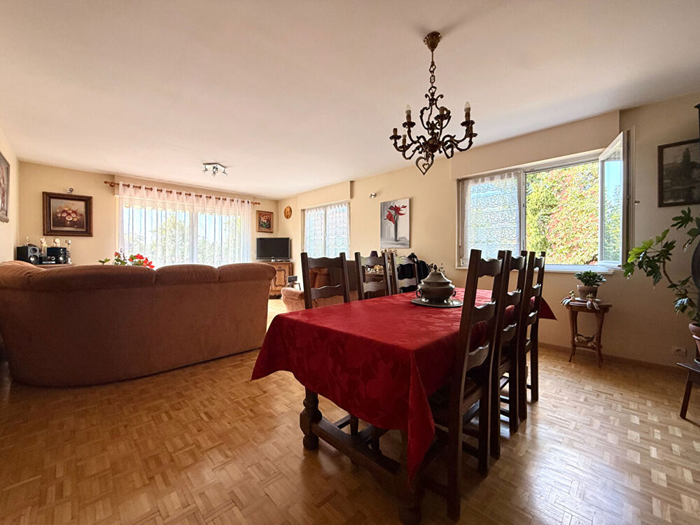 SUPERBE MAISON INDIVIDUELLE - STEINBACH