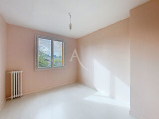  Appartement  vendre 4 pices 64 m
