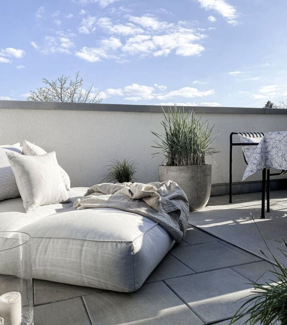 3 PIECES TERRASSE PARKINGS