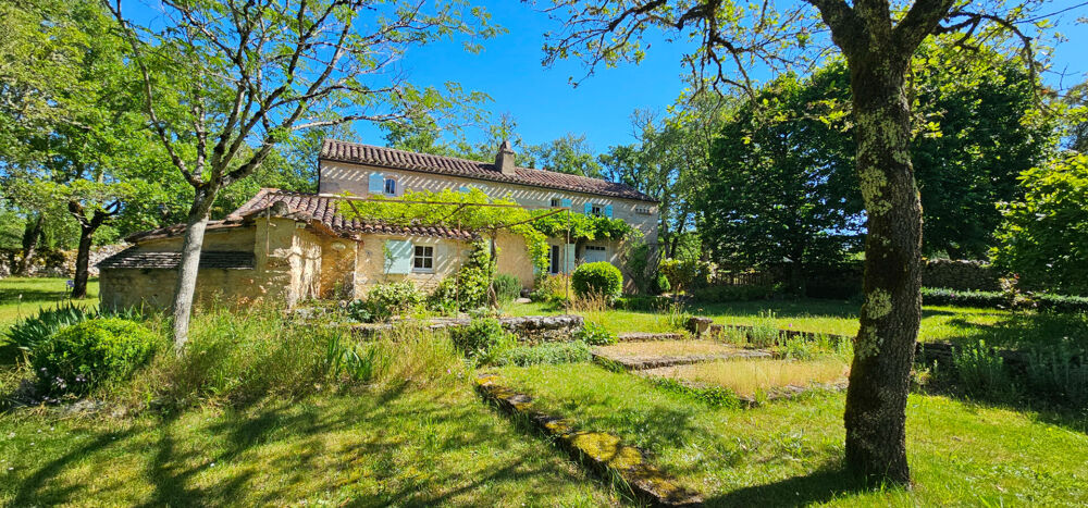 Propriété de charme en pierre au coeur des Causses du Quercy