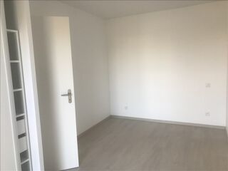  Maison à louer 3 pièces 63 m²