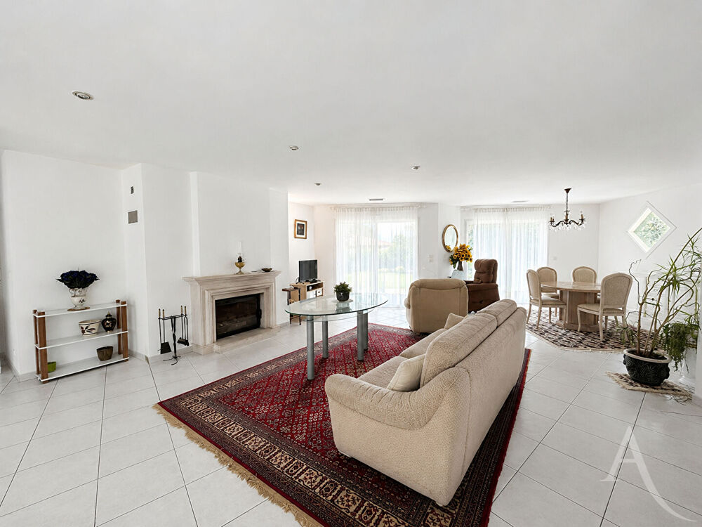 Vente Maison AZUR  Maison de 132 m² sur un parc de plus de 6 200 m² Azur