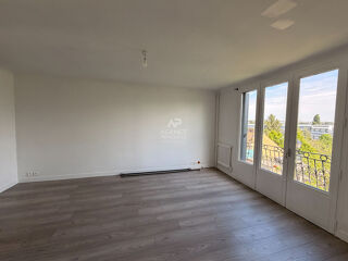  Maison � louer 5 pi�ces 140 m�
