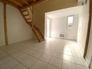  Appartement à louer 1 pièce 23 m²
