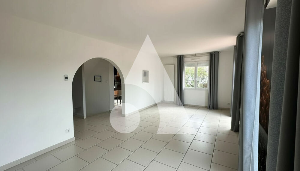 Vente Maison Maison familiale de 165 m² à NEUFCHATEAU ? Aucun travaux à prévoir ! Neufchateau