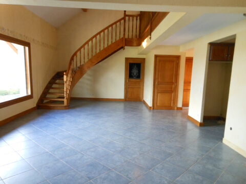  Maison � louer 5 pi�ces 178 m�