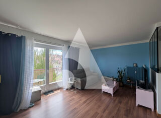 Vente Appartement Appartement T4 rénové -  Vue exceptionnelle - Garage et cave Neufchateau
