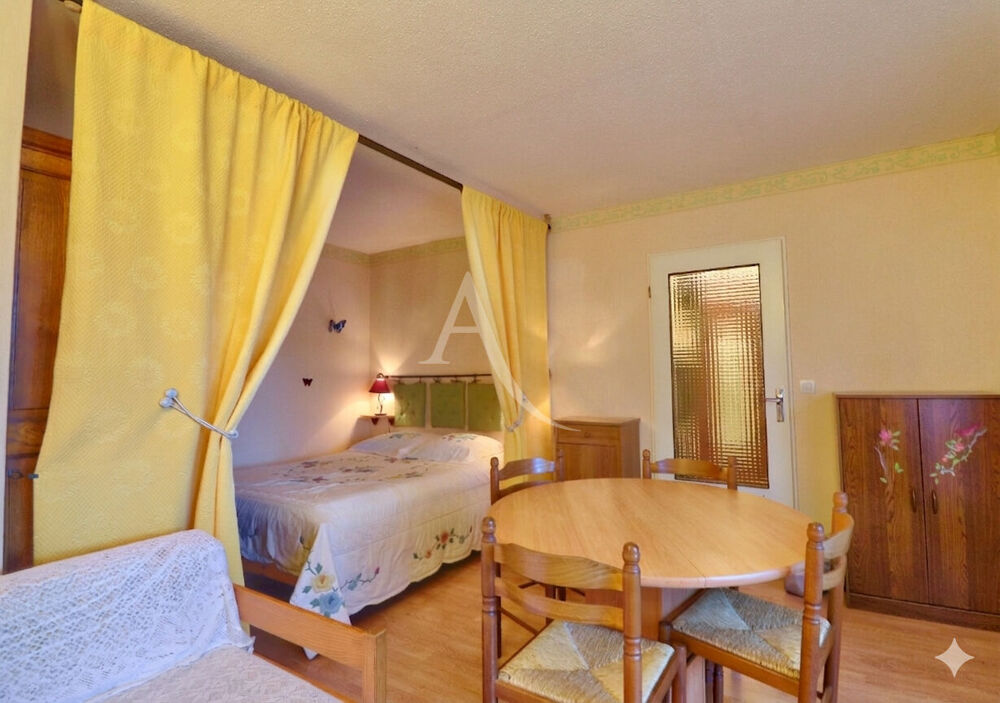 Vente Appartement APPARTEMENT GREOUX LES BAINS AVEC BALCON PARKING CALME PROCHE DES THERMES Greoux les bains