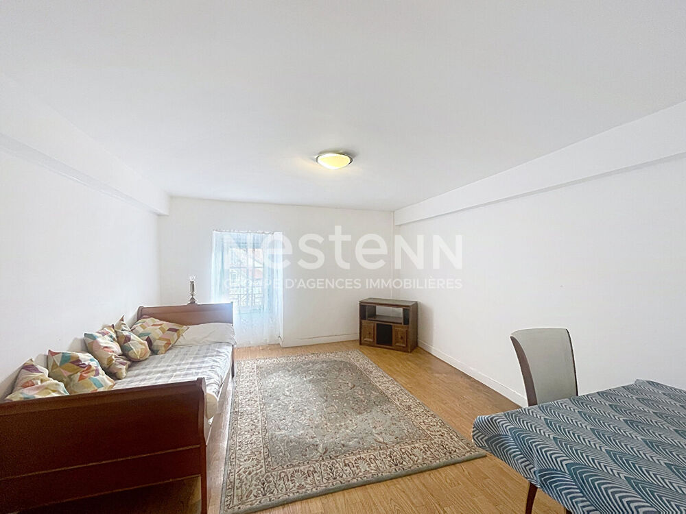 Location Appartement Grand appartement meublé dans centre ville d'Yssingeaux Yssingeaux