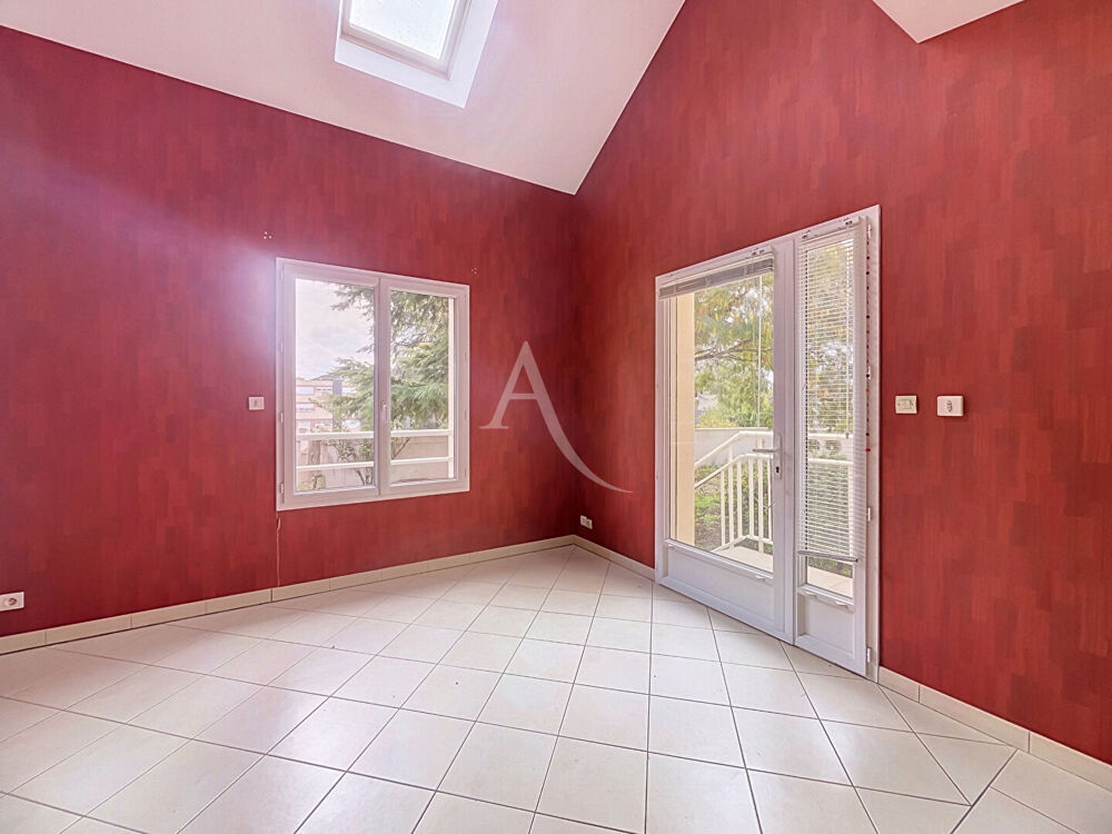 Vente Maison Maison de ville, 163 m² habitables SEGRE Segre