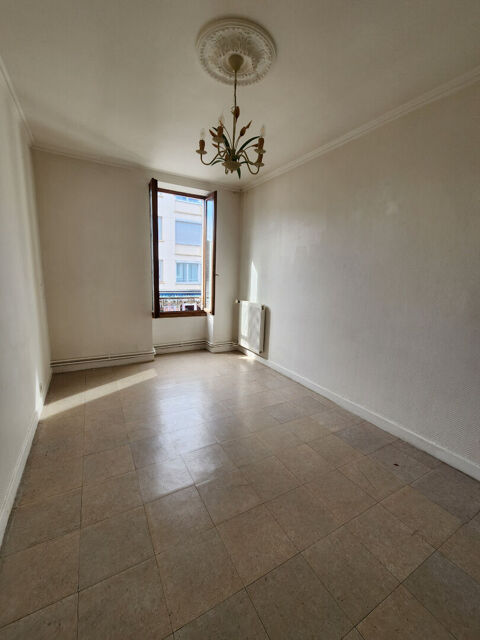  Appartement � louer 4 pi�ces 81 m�