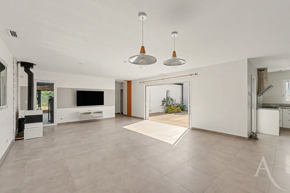 Villa contemporaine Plain pied- 172m² - Piscine - Terrain 1230 m²