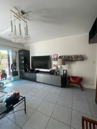  Appartement � vendre 4 pi�ces 83 m�