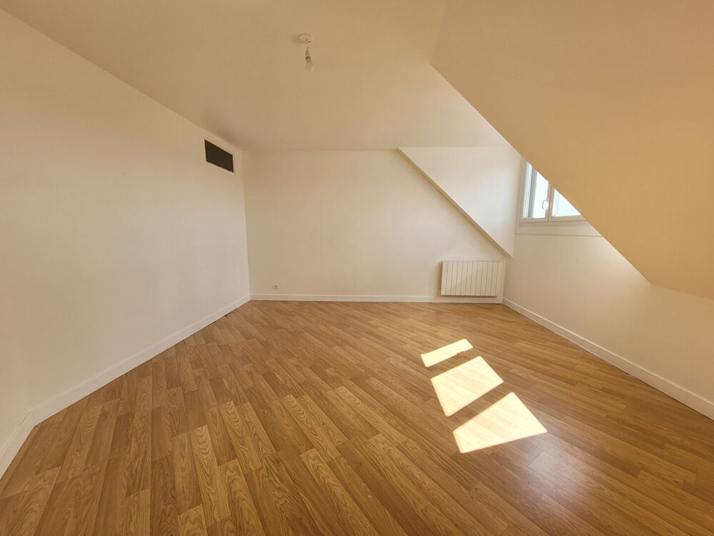 3 pièces à Limay Centre ville, 2 chambres avec parking en s/sol et cave