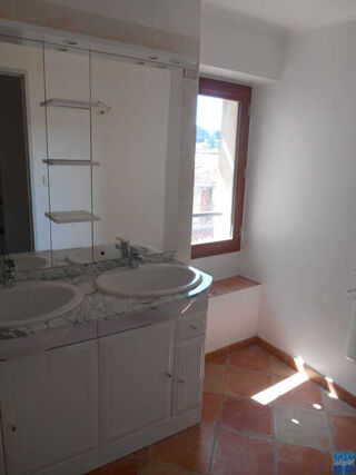  Appartement  vendre 4 pices 105 m