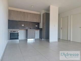  Appartement à louer 2 pièces 43 m²