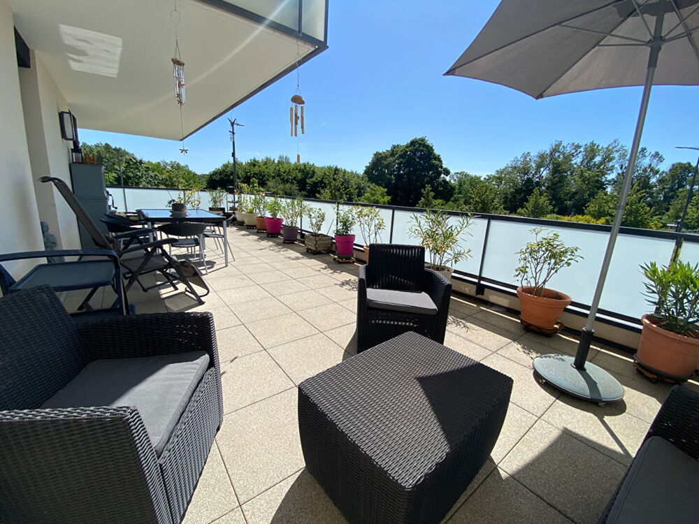 Charmant appartement 2/3 pièces à vendre à Cernay, vue dégagée et terrasse exceptionnelle