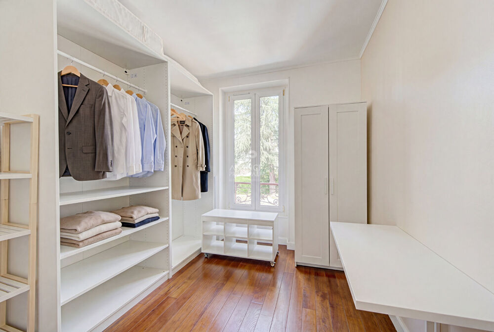 Vente Maison Maison cosy 5 pièces à vendre à Saint-Germain-en-Laye, quartier Hennemont Saint germain en laye