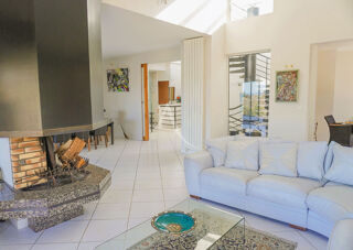  Villa � vendre 9 pi�ces 350 m�