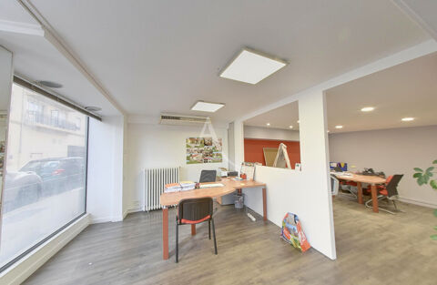   Local commercial Macon 1 pice 77 m2 
