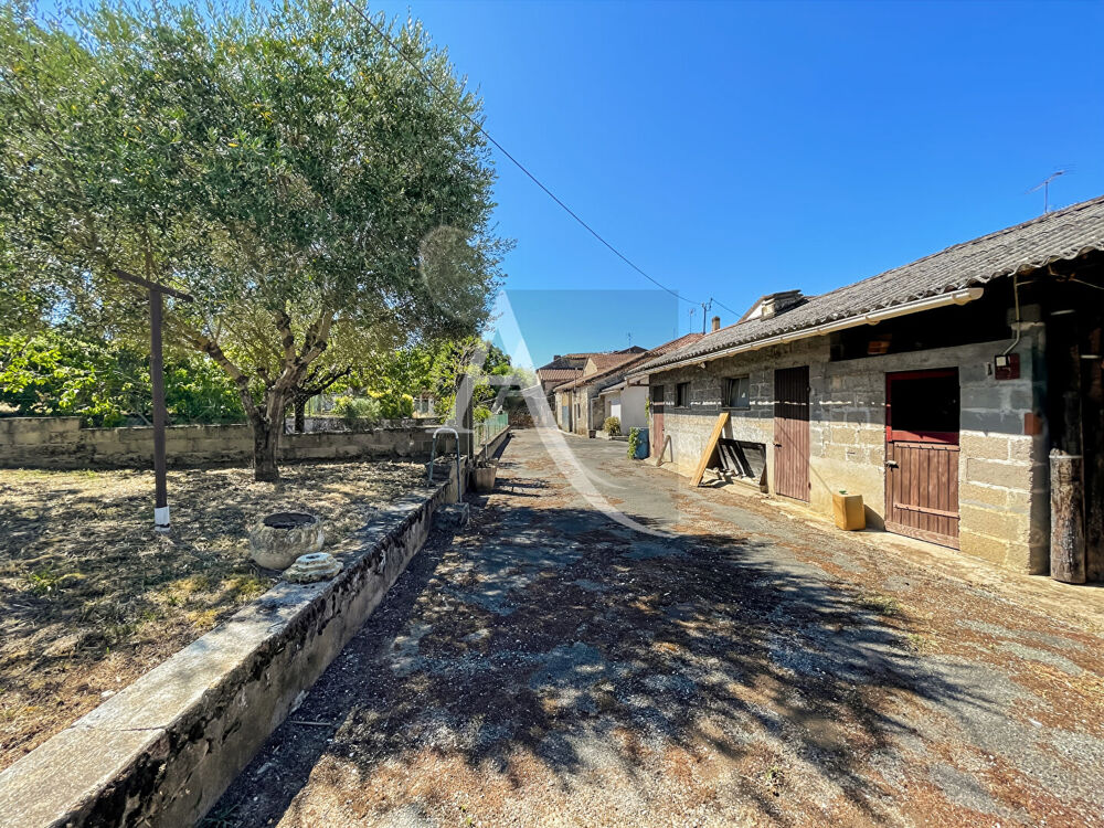 Vente Maison Maison de village avec beaucoup de dépendances ! Bourlens