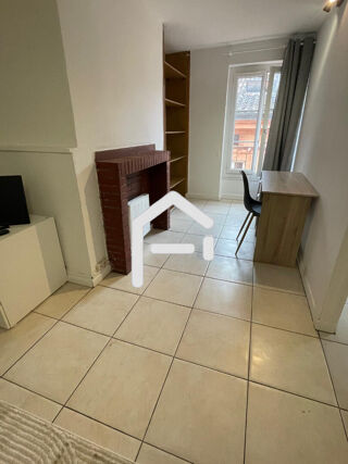  Appartement à louer 1 pièce 36 m²
