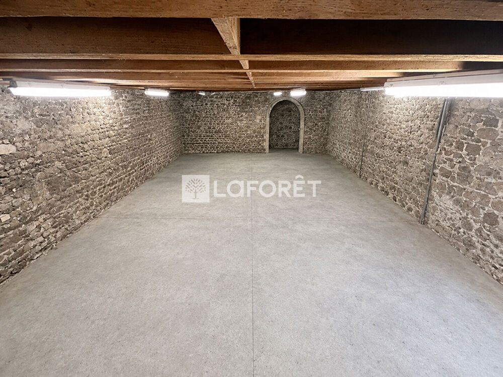   Local d'activité Chénas 150 m2 