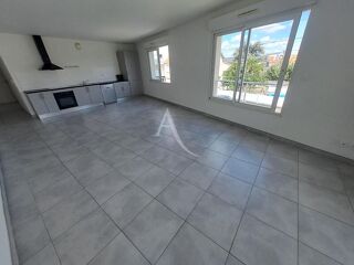  Appartement à louer 75 m²